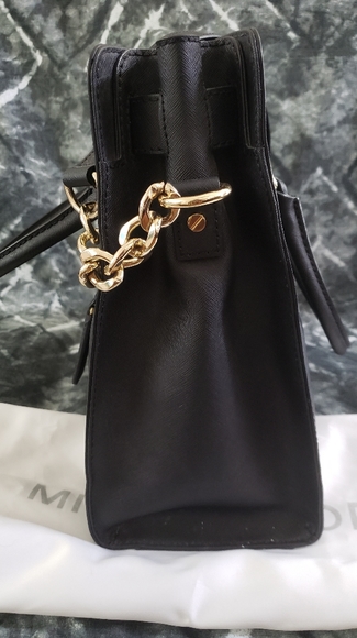 Michael Kors Nouveau Hamilton Large Satchel (2015) - Picture 3 of 5